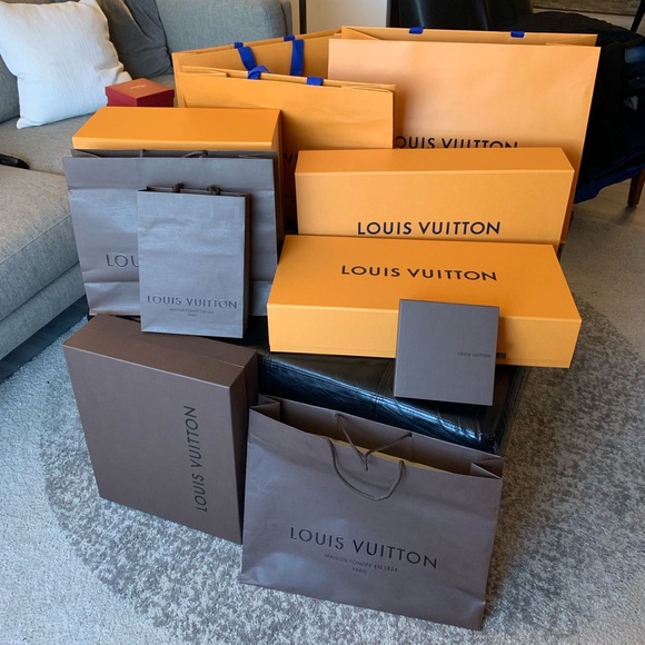 Louis Vuitton boxes and bags - Picture 1 of 7